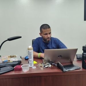 Meet your Posher, Daniel